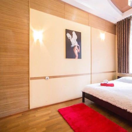 Rk Central Avenue Apartment Lviv Exterior foto